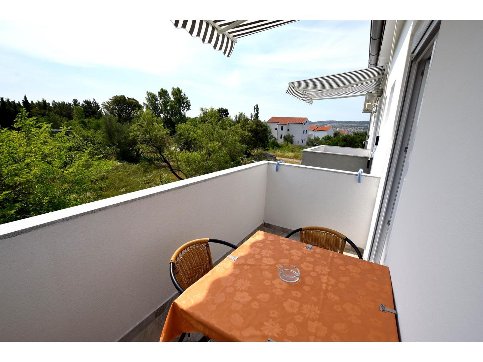 Apartment Laroom Seline